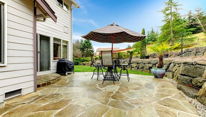 Beautifully Textured and Patterned Concrete Patios in Columbia, Missouri